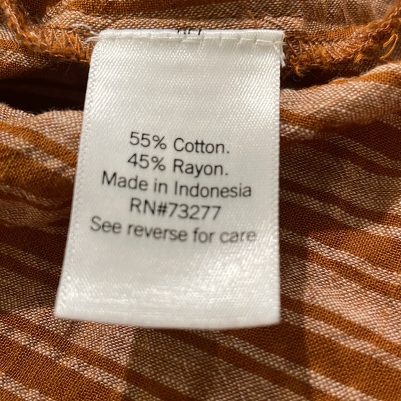 Sonoma striped brown blouse. Women's M. 55/45 cotton/rayon. Like new condition. - Picture 4 of 5